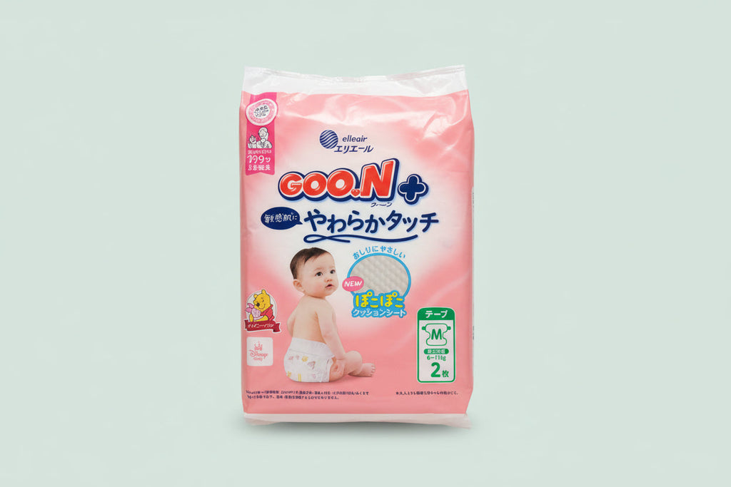 GOO.N 敏感肌設計Mサイズオムツ お試し用、ピンクの包装に赤ちゃんイラスト、2枚入り